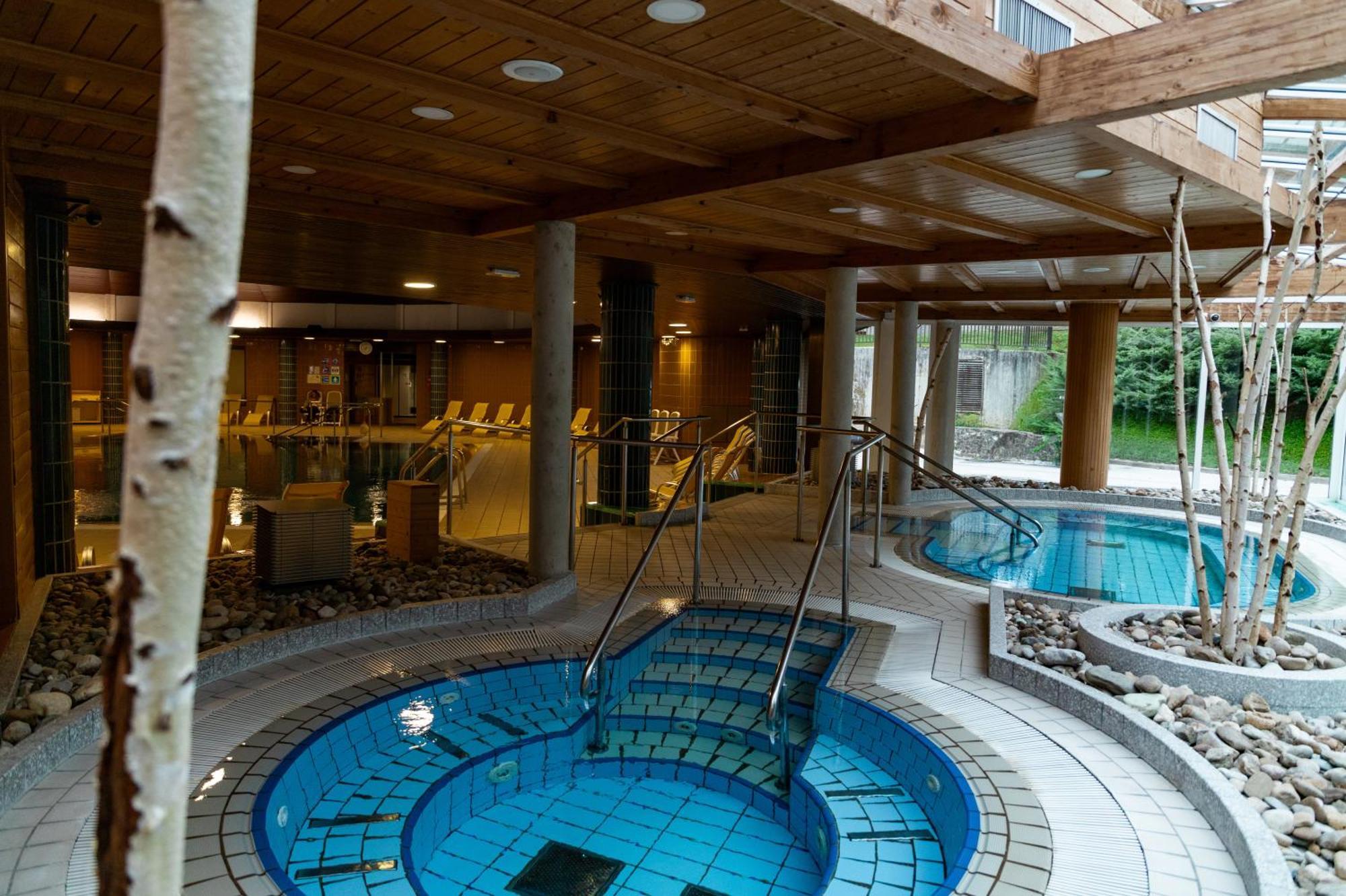 Hotel Toplice - Terme Krka سمارجيسك توبليس المظهر الخارجي الصورة